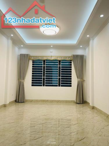 SIÊU PHẨM TRẦN QUỐC HOÀN PHÂN LÔ  14 TỶ 35m 6T MT 5m THANG MÁY NHẬP KHẨU - 2