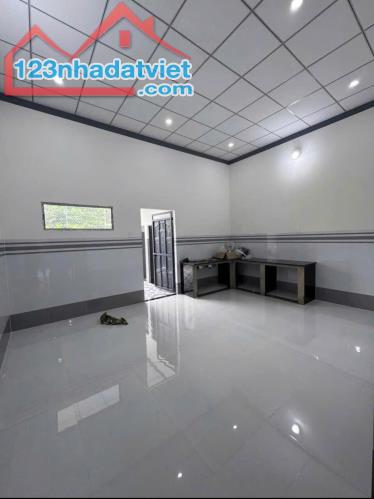 Bán gấp căn nhà cấp 4 ở Tân Thới Nhì Hóc Môn 5x17 ( 88m2 ) 730 TRIỆU, Sổ hồng riêng - 4