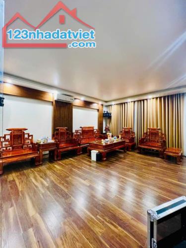 cần bán nhà ao sen hà đông 57m gíá 11.5 tỷ ô tô đỗ chước cửa . - 2