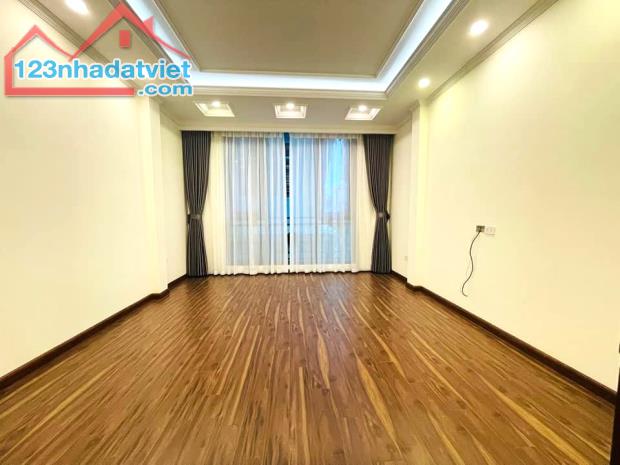 BÁN NHÀ THỤY KHUÊ TÂY HỒ 50M2-7 TẦNG THANG MÁY-MT 4,3M-GIÁ CHÀO 15,2 TỶ- THƯƠNG LƯỢNG