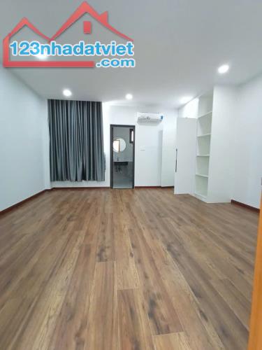 💥HẺM XE HƠI 52 Nguyễn Thị Thập,Bình Thuận 🏡Diện tích:143m2 (5x28m) +4Tầng Giá 16Tỷ - 4