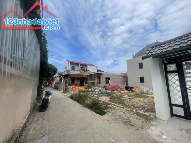 🌴🌴🌴Chính chủ nhờ bán Mảnh đất 68m², Tiền hậu: 4.3m, vuông vắn, trục ngõ chính của thôn, - 1