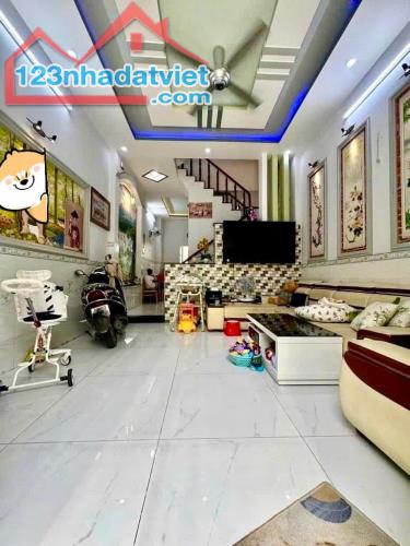 ĐỊNH CƯ Bán Nhà 3 Tầng Cực Đẹp Kỳ Đồng, 48m2, 6.5 Tỷ