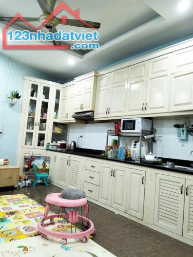 Cần bán nhà Nam Từ Liêm, hơn 9 tỷ Ô tô vào nhà - Kinh doanh 48m2 x 4 tầng - 1