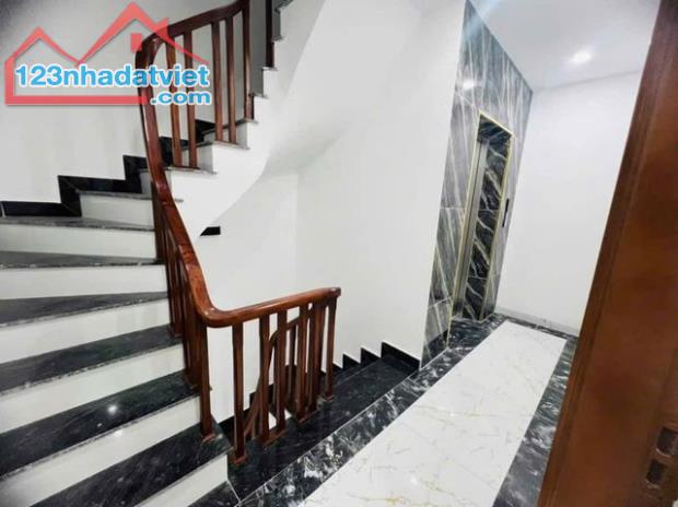 Bán nhà phố Đặng Văn Ngữ, siêu hiếm, 52m2,căn góc, 6 tầng, thang máy, giá 11 tỷ - 4