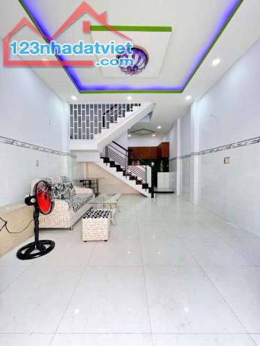 NHÀ CHỈ NHỈNH 3 TỶ, 36m2, BÌNH TÂN, GẦN MÃ LÒ. - 1