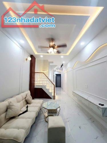 Bán nhà đường Hoàng Sĩ Khải, P14,Q8, DTSD 100 m2, nhà mới đẹp, chỉ 2.95 tỷ