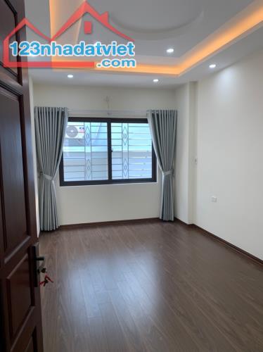 Bán nhà đường Trường Chinh, Ngã Tư Sở quận Đống Đa, 40m2, 5 tầng, 6 ngủ, lô góc,  8,1 tỷ - 2