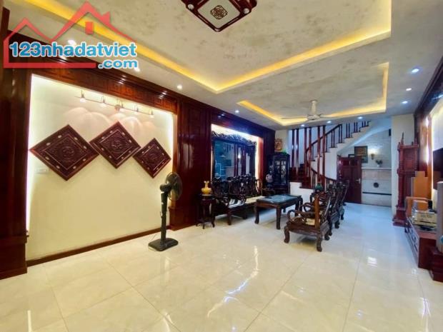 Bán Nhà phố Trần Điền, KĐT Định Công. KD sầm uất, vỉa hè DT 55m2. Giá 17.5 tỷ