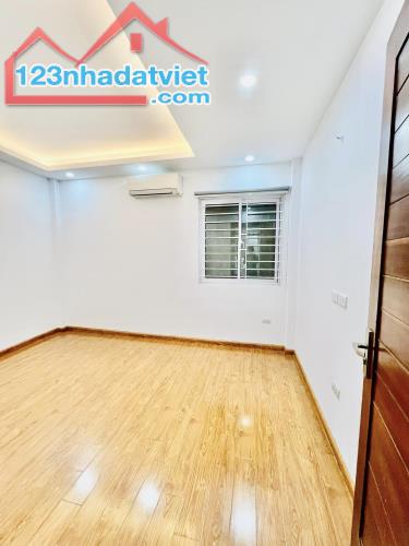 Phân lô Lê Trọng Tấn, gần phố, 2 thoáng, nhà đẹp, ô tô, 38m 5 tầng, Giá 10.9 tỷ 0796193699 - 3