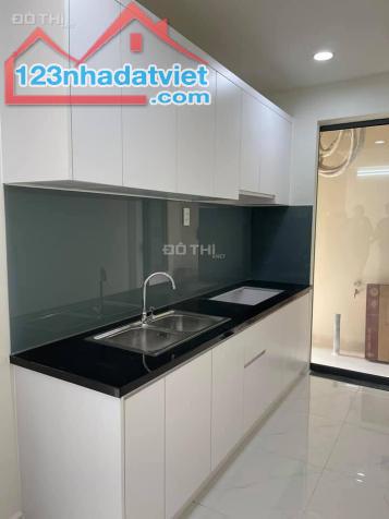 Bán Shophouse 2 Tầng 151m2 Green River Q8, đã có SHR sở hữu lâu dài,sẵn HĐ thuê. Hotline - 3