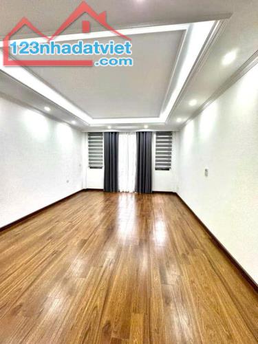 Trần Cung, DT 73M2x5T, MT 4.5M, giá 24 tỷ  PHÂN LÔ Ô TÔ VÀO NHÀ - SỔ ĐẸP - KINH DOANH - 2