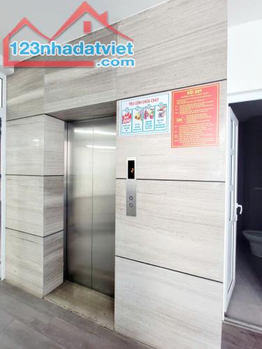 Bán nhà Tòa Nhà  Văn Phòng 7 Tầng, MT Nguyễn Cửu Vân - Bình Thạnh, 8x25m, gia 75 Tỷ. - 2