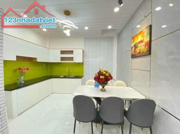 +1 Bán Nhà HXH Nguyễn Thượng Hiền - 53m², 3 Tầng, Full Nội Thất, Hoàn Công Đủ - Giá 4.92