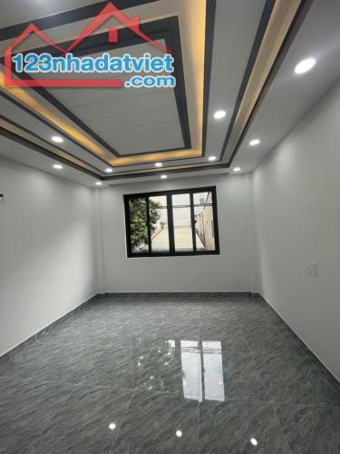 NHÀ MỚI ĐÓN TẾT, TT QUẬN 1, 50M2 4PN, HẺM THÔNG DÂN TRÍ - CHỈ 8.X TỶ - 2