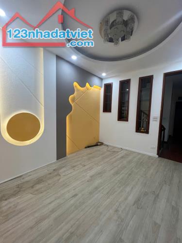 Nhà TRẦN DUY HƯNG 55m2 x 5 tầng, cách ô tô 20m, ngõ thông thoáng. - 2