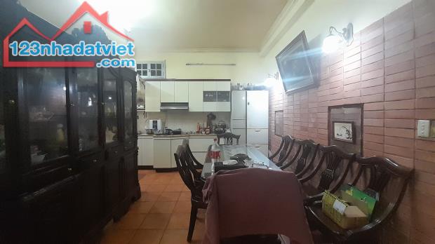 Bán gấp nhà Trần Nguyên Hãn, Cát Dài, Lê Chân, HP. 17 tỷ, 98m2, 3 tầng. - 1