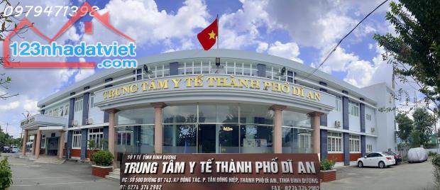 CƠ HỘI VÀNG! NHÀ THỔ CƯ 3 PN, 3 WC, 170M2, GIÁ 3.6 TỶ - DĨ AN, BÌNH DƯƠNG - SỔ HỒNG RIÊNG