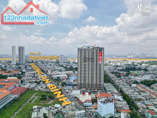 Cần bán căn 2PN view hồ bơi siêu đẹp, dự án Phú Đông Sky Garden - 1