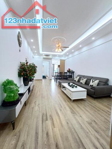 Chính chủ! Bán N07 - Dịch Vọng (công viên Cầu Giấy), 90m², full nội thất. 0975 118 822