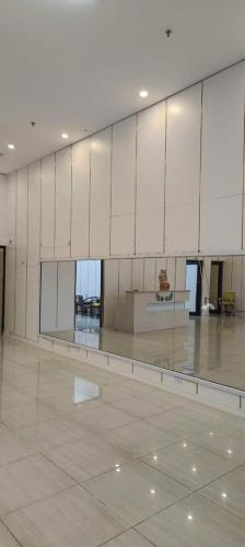 Bán SHOPHOUSE 132m2 mặt đường Hoàng Quốc Việt, trung tâm Du lịch Bãi Cháy, Hạ Long. - 2