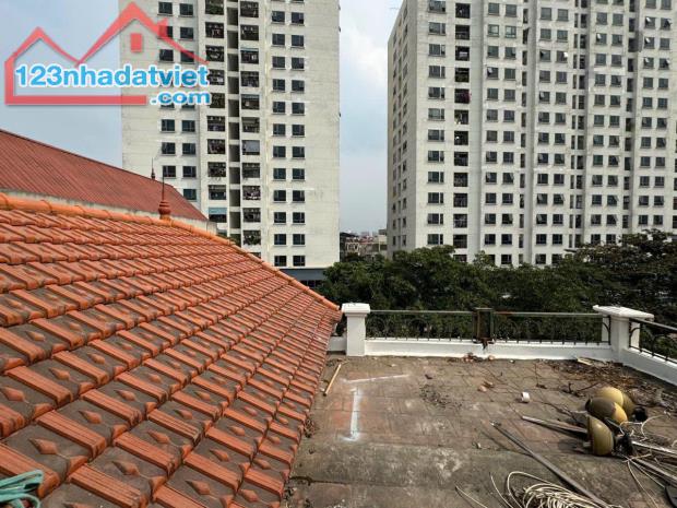 BÁN NHÀ MẶT ĐƯỜNG TO XUÂN ĐỈNH - DIỆN TÍCH 200M2, MẶT TIỀN 11M SỔ ĐỎ CẤT KÉT - 2