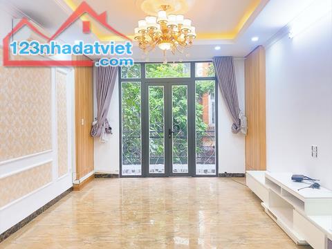 BÁN NHÀ ĐẸP TẠI CÂY QUÝT, LA KHÊ OTO, KINH DOANH 48/52m2, 4 TẦNG. CHỈ 14 TỶ 5 - 3