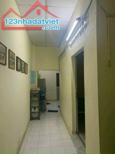 🏤 Nhà hẻm xe tải 6m THỐNG NHẤT P.16 GV Hiện trạng 1 trệt 1 lầu rộng rãi  Dt : 4 x 21m - 2