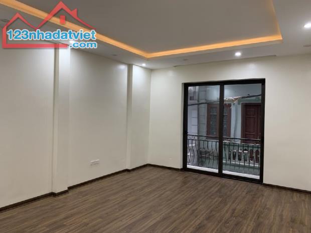 BÁN NHÀ PHÂN LÔ NGHĨA ĐÔ, 34M2, 2 THOÁNG, GARA, VỈA, KD 12TỶ699 - 1