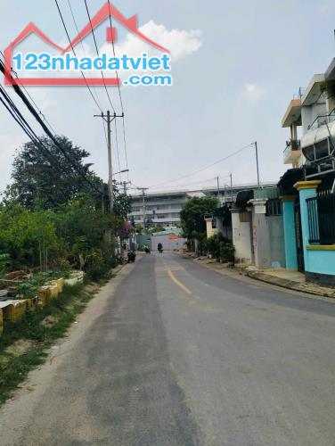 Nhà mặt tiền đường Võ Văn hát DT 100m, giá đầu tư - 1
