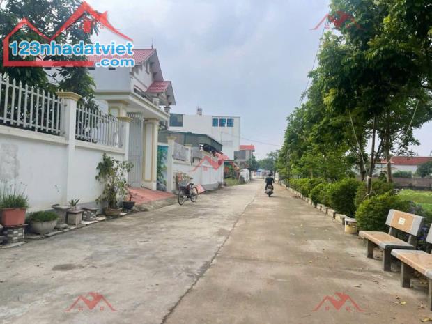 BÁN NHÀ+ĐẤT GIÁ ĐẦU TƯ 3TY3 ĐẤT TẠI ĐẠI YÊN-CHƯƠNG MỸ D/T:85M - 3