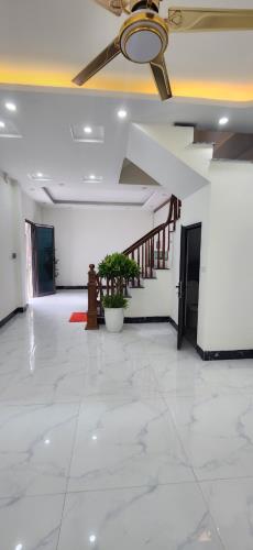 BÁN NHÀ KIM CHUNG ĐẠI TỰ, 43M², 4 TẦNG, LÔ GÓC, NỞ HẬU, NGÕ THÔNG, GẦN Ô TÔ, GIÁ CHỈ 4.9 T - 1