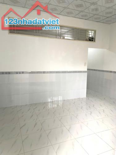 cho thuê nhà hẻm cây vú sữa hưng phú 70m2 rộng thoáng giá 2.8tr/tháng - 1