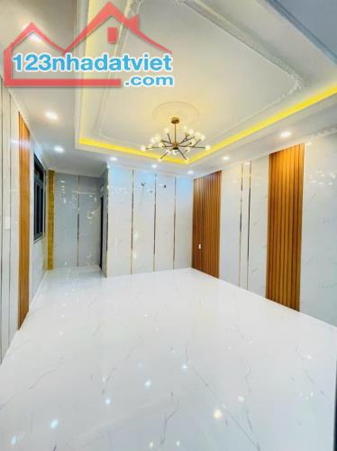 🏠Bán Nhà Hiệp Bình 5 Tầng, 123m2, sát Mặt tiền , Xe hơi ngủ trong nhà, Tặng nội thất - 4