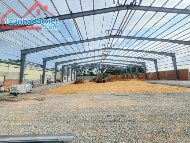 Cho thuê 2800m2 XƯỞNG 100% mới Tân Uyên KCN VSIP 2  Gía : 220 triệu/thg , PCCC tự động - 4