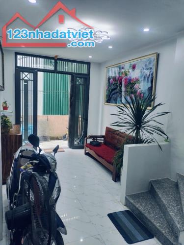 * BÁN NHÀ QUANG TRUNG HÀ ĐÔNG  32m2 XÂY 5 TẦNG GIÁ HƠN 4 TỶ