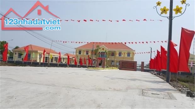 Đất thổ cư sát KCN Tân Tập, Cảng Quốc Tế Long An, chỉ 4,5 tr m2. - 2
