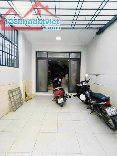 Chủ ngộp bank cần bán nhà Nguyễn Đức Thuận, P13, Tân Bình, 3.5m x 19m, HXH, 7.2tỷ - 1