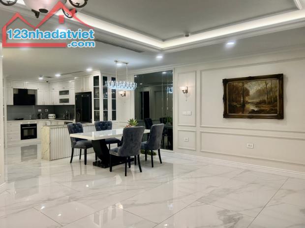 Bán căn 2 ngủ 88m DLeroi Soliel TK phong cách Châu Âu view Hồ Tây giá 9,2 tỷ