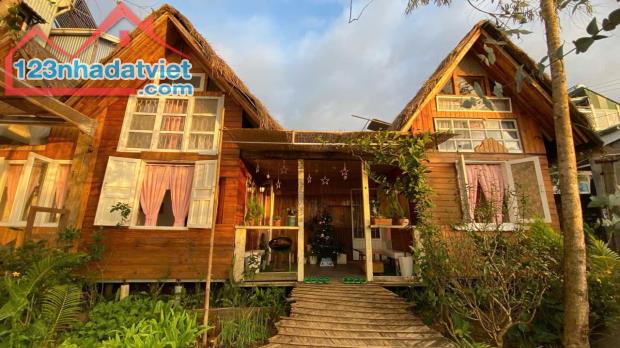 SANG HOMESTAY GỖ VƯỜN NHỎ ĐÀ LẠT GẦN NGÃ 5 ĐẠI HỌC, SANG 80TR (10TR/THÁNG)