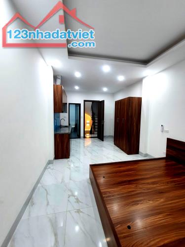 Bán nhà riêng 5 tầng Khuất Duy Tiến, Thanh Xuân, 40m2, giá 7,5 tỷ