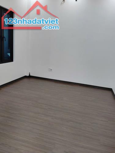 Bán nhà 3 tầng, 2 mặt tiền Phường Kỳ Bá - TP Thái Bình. Diên tích 70 m².