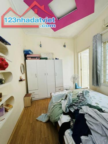 Bán Nhà Riêng Phố Hoàng Văn Thái 30m2, 6T, Ô Tô Giá Chỉ 5.9 Tỷ - 2