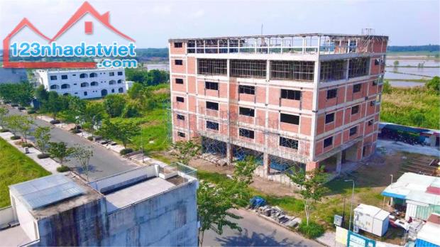 Đất Đẹp - Giá Tốt - Chính Chủ Cần Bán 2 Lô Đất Vị Trí Đẹp Tại Hưng Long Residence - 1