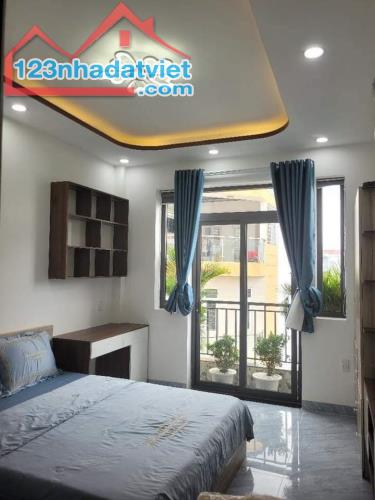 NHÀ ĐẸP THỐNG NHẤT P16 GV - GẦN SIÊU THỊ LOTTE MARK NGUYỄN VĂN LƯỢNG - HXH - DT 74M² - 3 T - 2