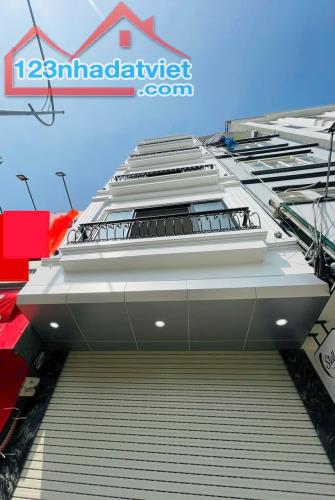 Nhà 6 tầng mới Lạc Long Quân 42m chỉ 26.5 tỷ Tây Hồ view Hồ Tây nhà mặt phố kinh doanh gần