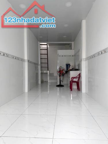 Nhà nhỏ gọn 1 lầu Hưng Phú P8Q8 - Giá : 2.18 Tỷ (T/L) - 1