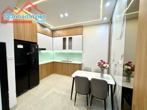 Bán nhà Xã đàn, 30m2 5T 5,75 tỷ, Full nội thất, lô góc, 30M ra phố, Thoáng sáng, Ở có LỘC - 3