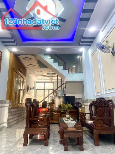 QUẬN 12, TÂN CHÁNH HIỆP- BÁN NHÀ 96M2, 4 TẦNG, KHU PHÂN LÔ CAO CẤP CHỈ 6.9 TỶ