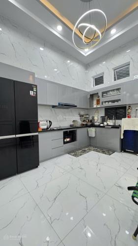 Nhà hẻm xe tải - 5,4x16m - 5 tầng kiên cố - 6 pn lớn 8 wc - giáp quận 1 - chỉ 11.x tỷ - 2